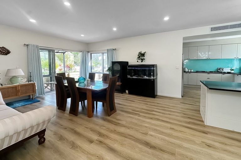 Photo of property in 52 Riverhead Point Drive, Riverhead, 0820