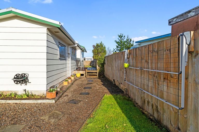 Photo of property in 28 Smith Street, Frankton, Hamilton, 3204