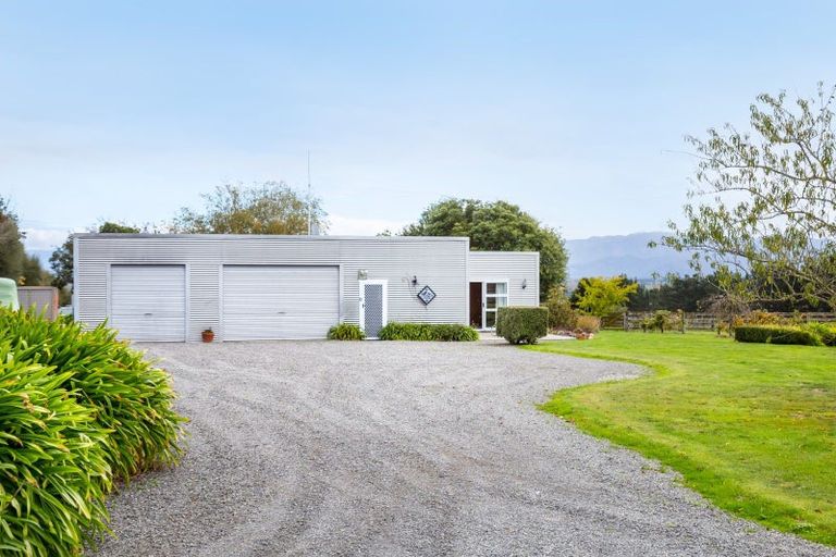 Photo of property in 184 Glenmorven Road, Morison Bush, Greytown, 5794