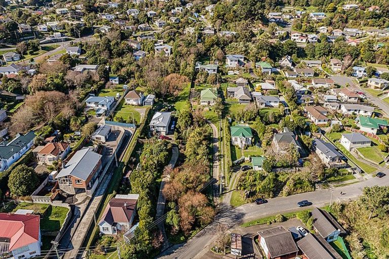 Photo of property in 39 Huanui Street, Ranui, Porirua, 5024