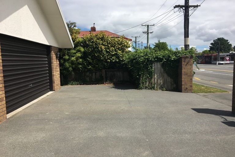 Photo of property in 134 Racecourse Road, Sockburn, Christchurch, 8042