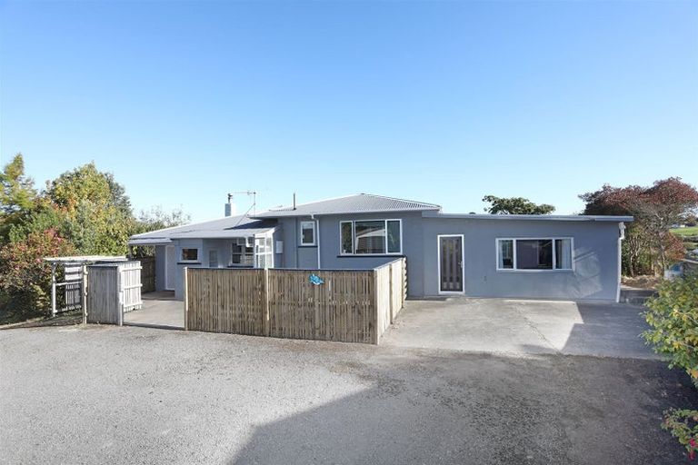 Photo of property in 25 Levin Street, Halcombe, Feilding, 4779