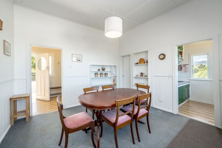 Photo of property in 346 Cape Palliser Road, Whangaimoana, Featherston, 5772