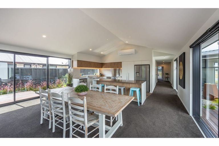 Photo of property in 96 Oaks Drive, Lincoln, 7608