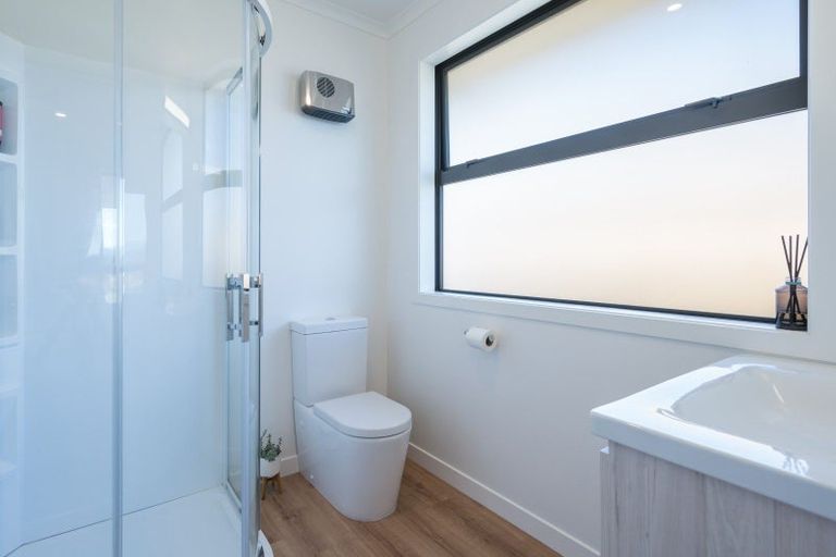 Photo of property in 67 Katania Heights, Brightwater, 7022