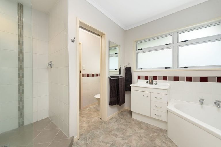 Photo of property in 105 Boucher Avenue, Te Puke, 3119