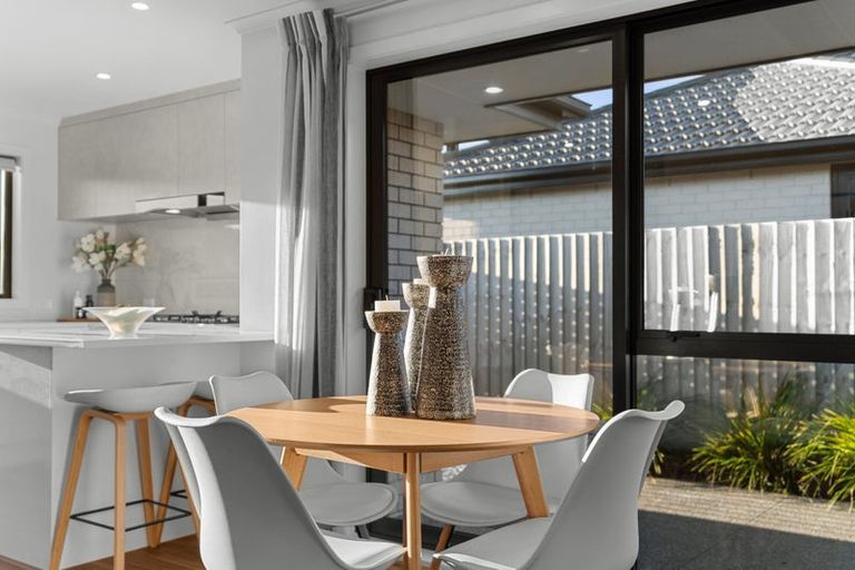 Photo of property in 8 Akiraho Lane, Halswell, Christchurch, 8025