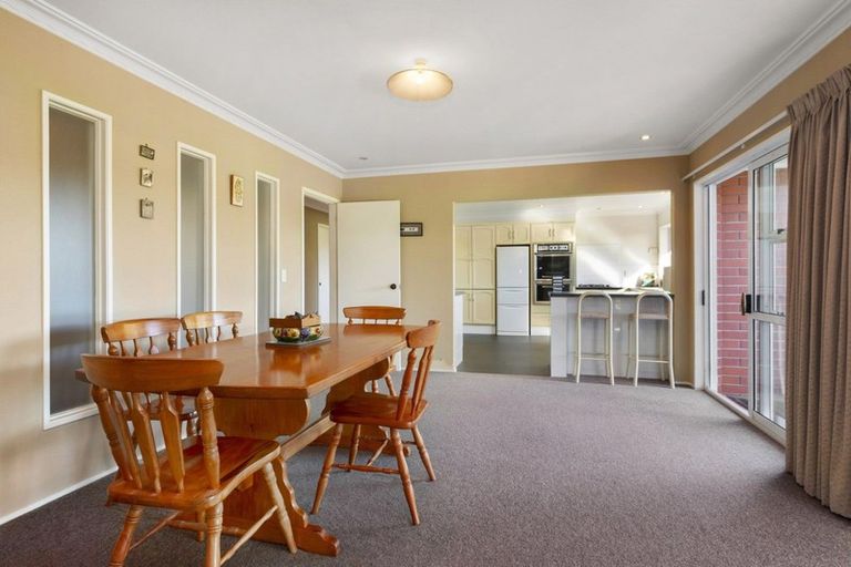 Photo of property in 220 Racecourse Road, Te Awamutu, 3800