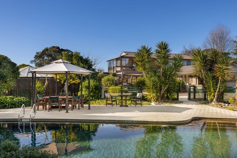 Photo of property in 47 Motueka Quay, Motueka, 7120