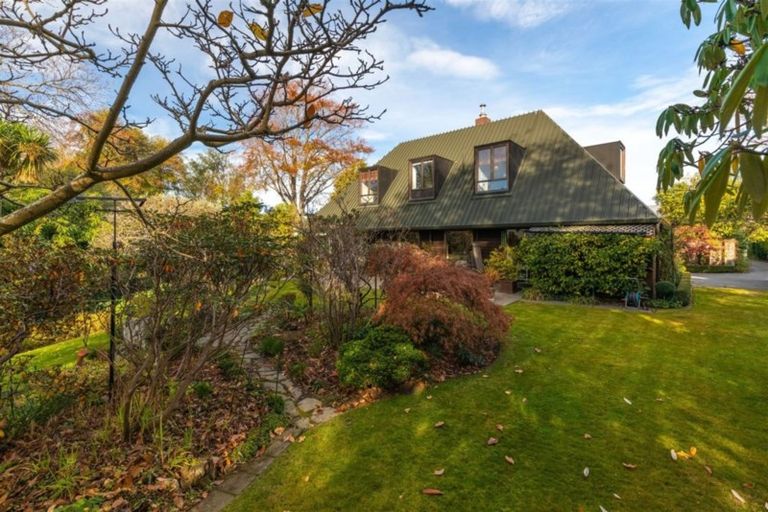 Photo of property in 40a Weka Street, Fendalton, Christchurch, 8041