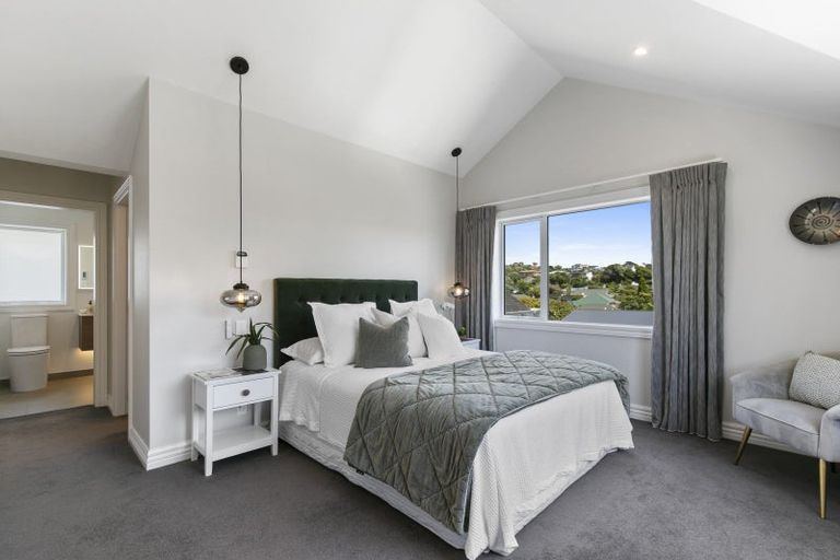 Photo of property in 61a Cashmere Avenue, Khandallah, Wellington, 6035