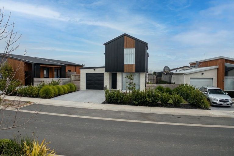 Photo of property in 21 Whakapono Avenue, Baverstock, Hamilton, 3200