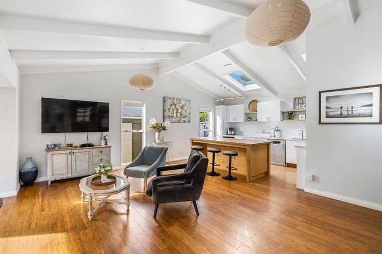 Photo of property in 31 Sumnervale Drive, Sumner, Christchurch, 8081