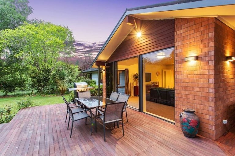 Photo of property in 18 Selkirk Place, Marshland, Christchurch, 8051