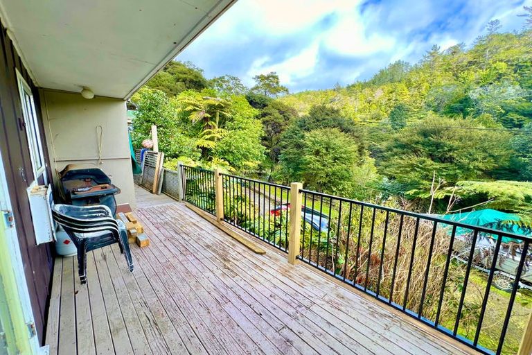 Photo of property in 24 Adlor Hill Road, Port Charles, Coromandel, 3584