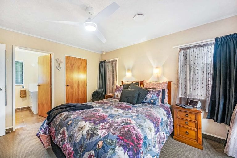 Photo of property in 30 Gavin Black Street, Meeanee, Napier, 4112