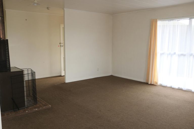 Photo of property in 12 Emere Place, Meremere, Mercer, 2474