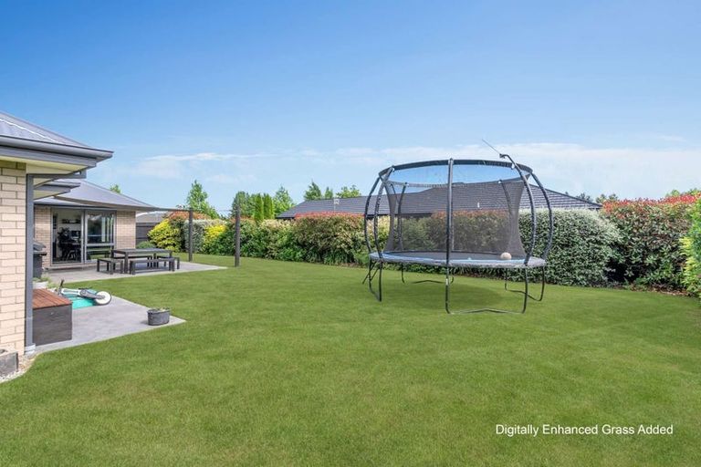 Photo of property in 88 Beaumont Drive, Rolleston, 7614