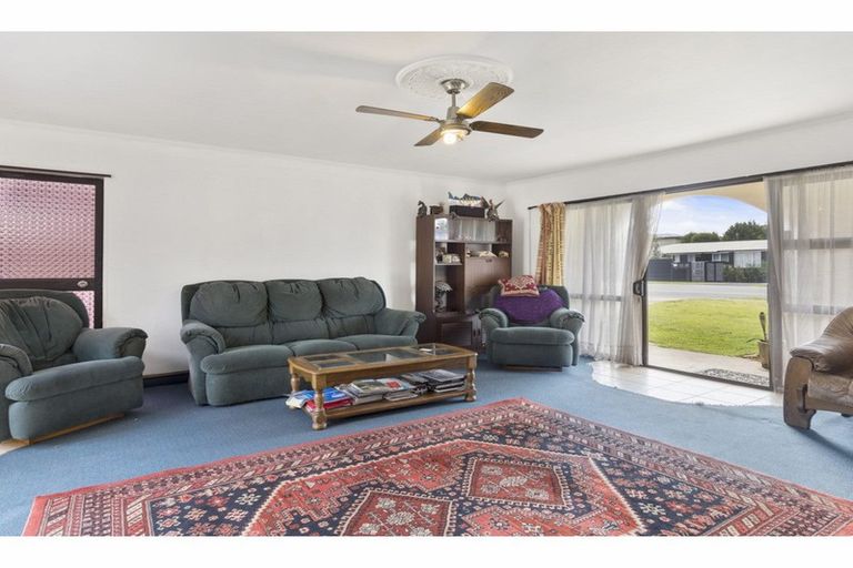 Photo of property in 36 Maranui Street, Mount Maunganui, 3116