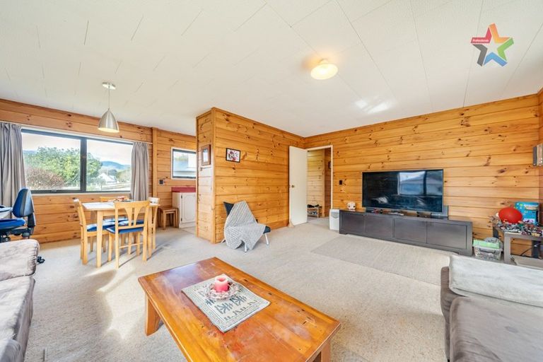 Photo of property in 13 Turon Crescent, Totara Park, Upper Hutt, 5018