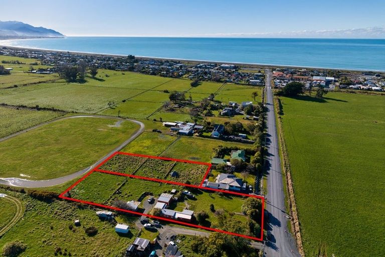 Photo of property in 50 Hawthorne Road, Kaikoura, 7300