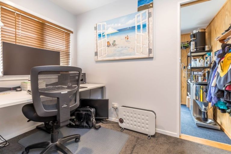 Photo of property in 7 Tipau Street, Torbay, Auckland, 0630