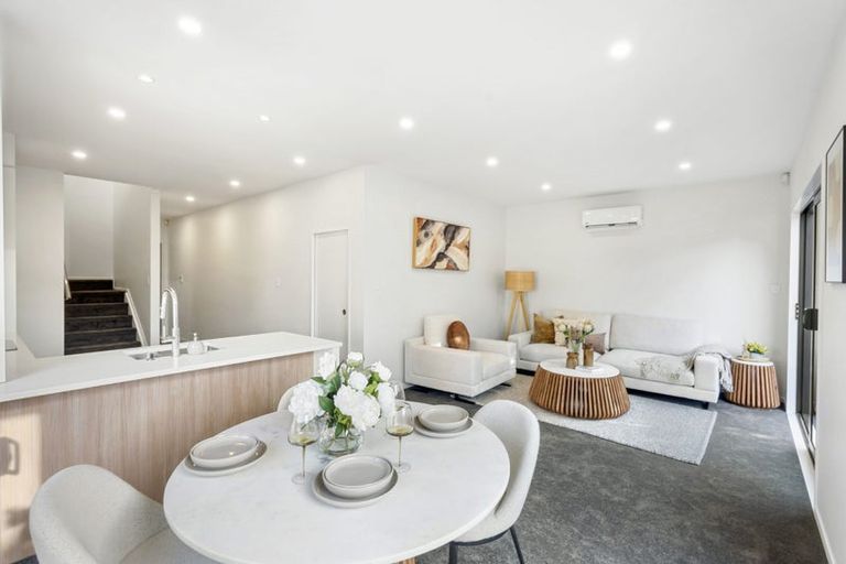 Photo of property in 31 Goodwin Drive, Rosehill, Papakura, 2113