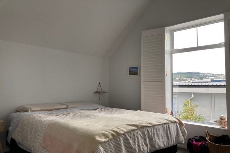 Photo of property in 31-41 Pirie Street, Mount Victoria, Wellington, 6011