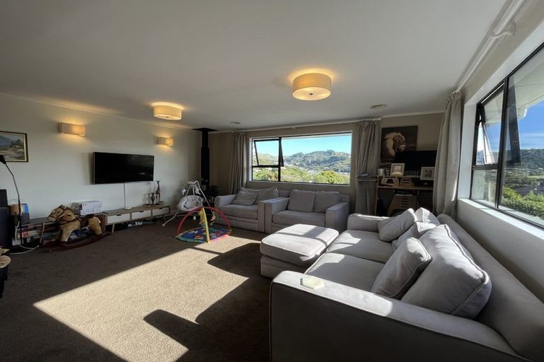 Photo of property in 4 Barque Crescent, Whitby, Porirua, 5024