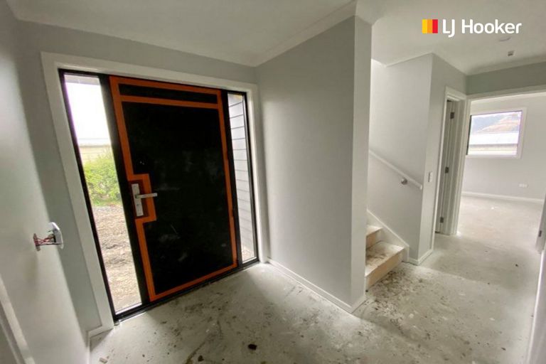 Photo of property in 7a Athol Place, Ravensbourne, Dunedin, 9022