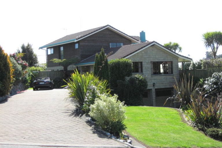 Photo of property in 16 Berg Place, Whakatane, 3120