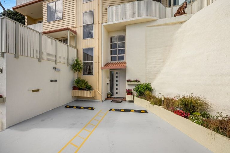 Photo of property in 191 Cecil Road, Wilton, Wellington, 6012