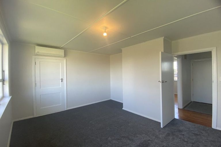 Photo of property in 419-421 Kotuku Street, Camberley, Hastings, 4120