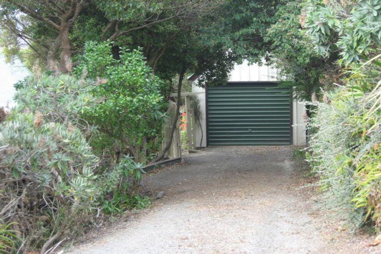 Photo of property in 6 Marama Terrace, Diamond Harbour, Lyttelton, 8971