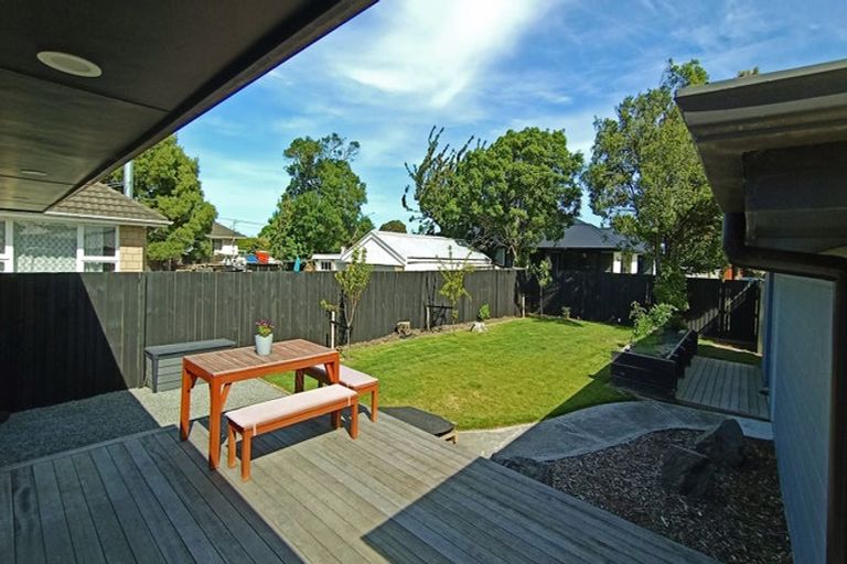 Photo of property in 7 Newhaven Street, Burwood, Christchurch, 8083