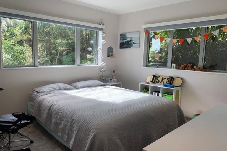 Photo of property in 141 Arran Road, Browns Bay, Auckland, 0630