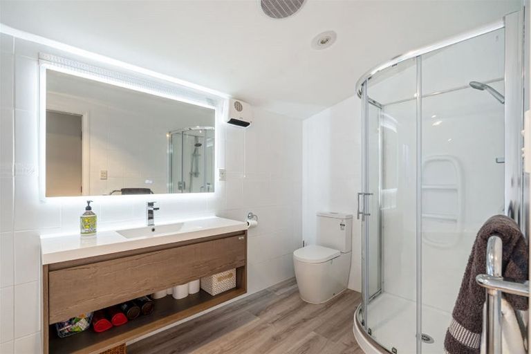 Photo of property in 31a Rewi Street, Torbay, Auckland, 0630