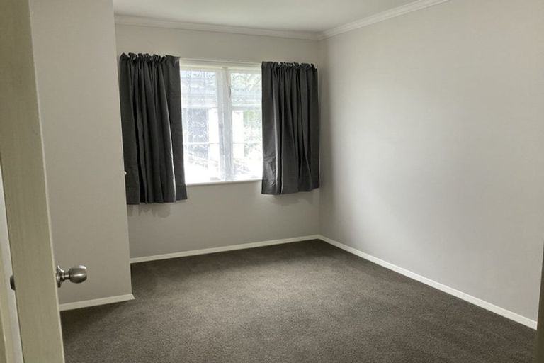Photo of property in 49 Sladden Street, Naenae, Lower Hutt, 5011