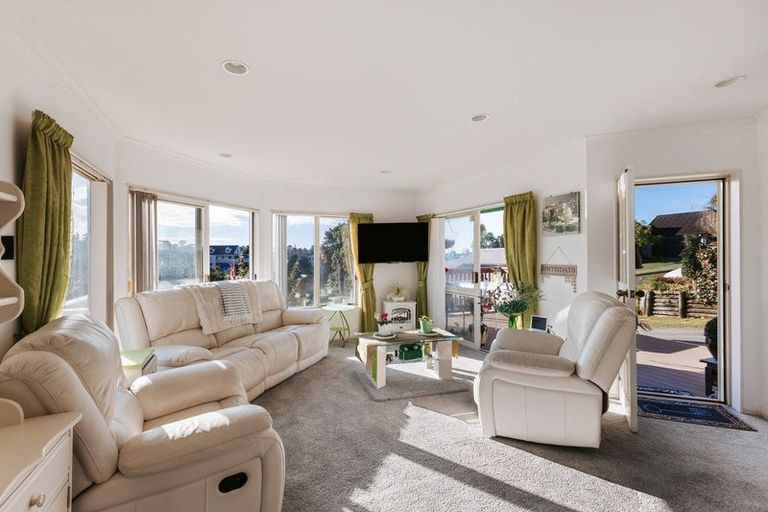 Photo of property in 3 Te Koari Drive, Brookfield, Tauranga, 3110