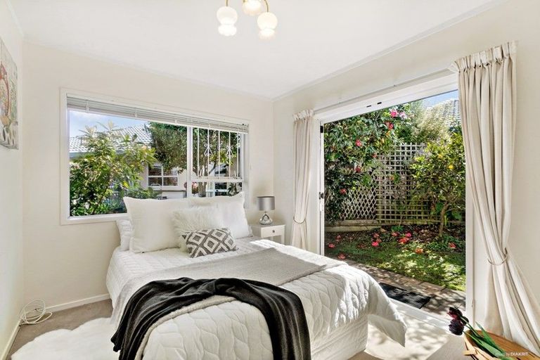 Photo of property in 19/10 Gerard Way, Saint Johns, Auckland, 1072