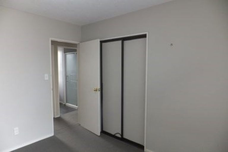 Photo of property in 2/46 Vagues Road, Northcote, Christchurch, 8052