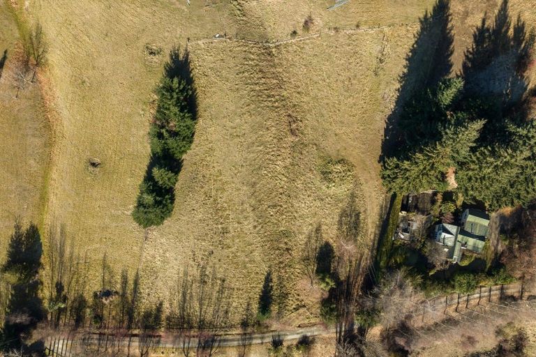 Photo of property in 36 Dalefield Road, Dalefield, Queenstown, 9371