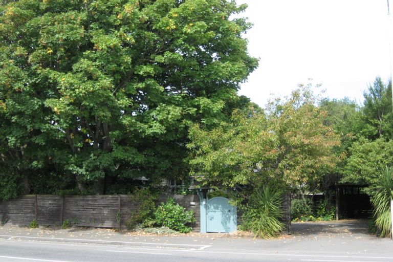 Photo of property in 340 Ferry Road, Waltham, Christchurch, 8011