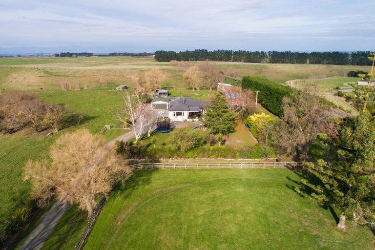 Photo of property in 2139 State Highway 3, Sanson, Palmerston North, 4479