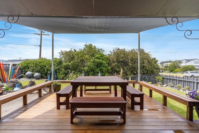 Photo of property in 103 Bellona Road, Whangamata, 3620