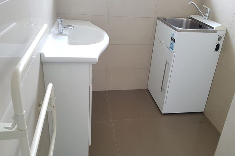 Photo of property in 70 Sunnybrae Road, Hillcrest, Auckland, 0627