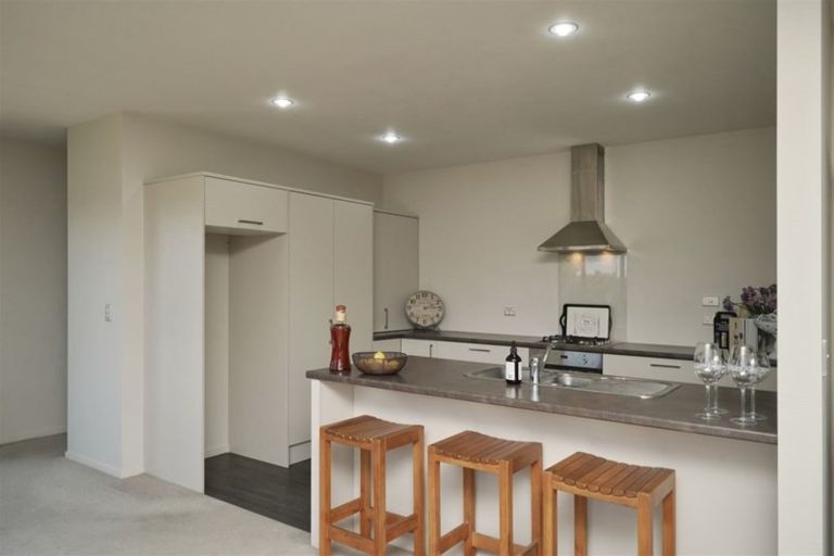 Photo of property in 11 Saint Peters Close, Woolston, Christchurch, 8062