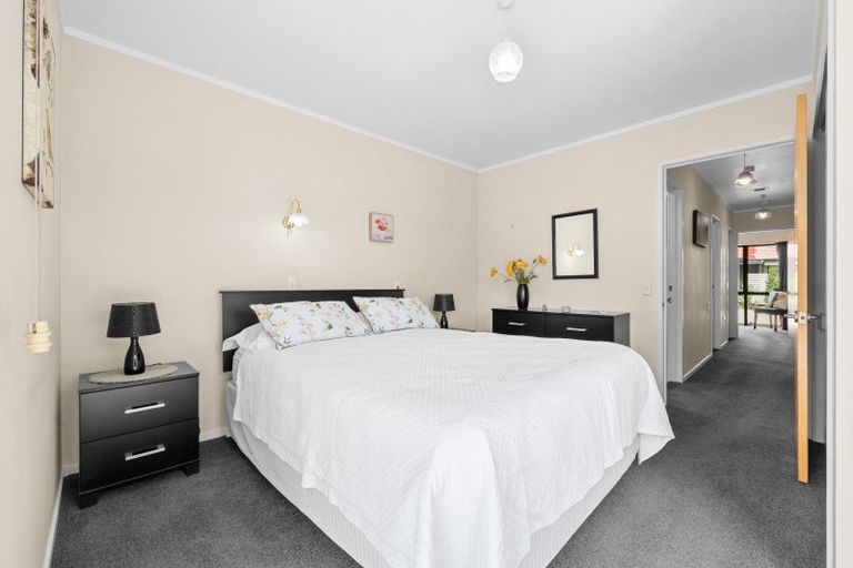 Photo of property in 33 Selby Mews, Flagstaff, Hamilton, 3210