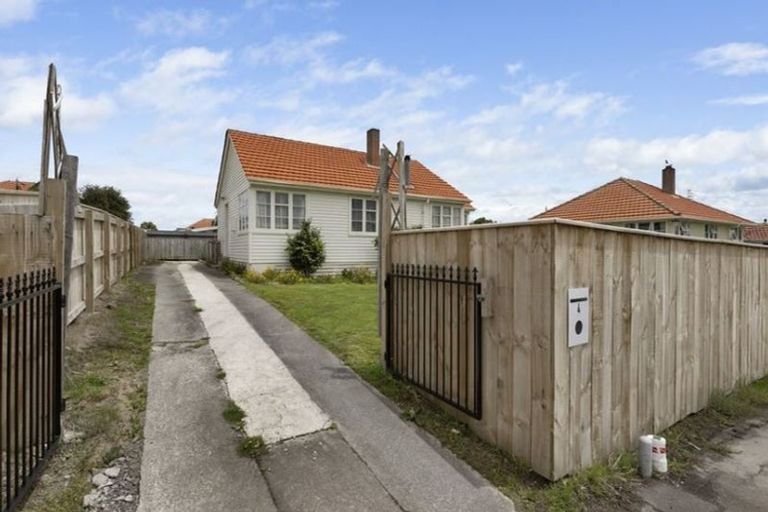 Photo of property in 4 Severn Terrace, Roslyn, Palmerston North, 4414