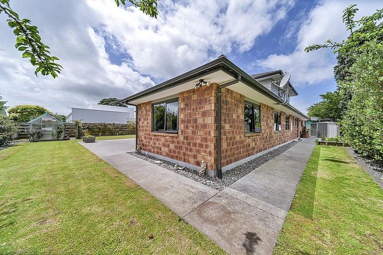 Photo of property in 19b Disraeli Street, Hawera, 4610